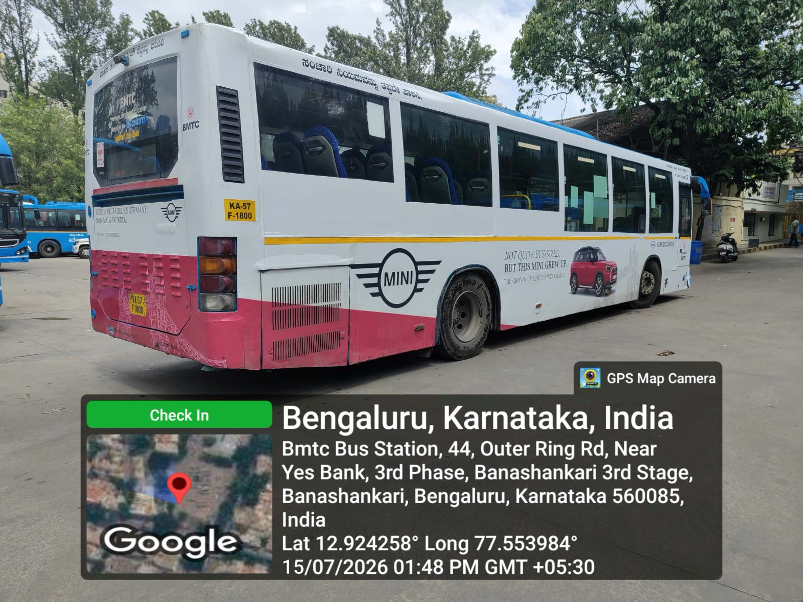 Full Bus Exterior Full Bus Exterior
